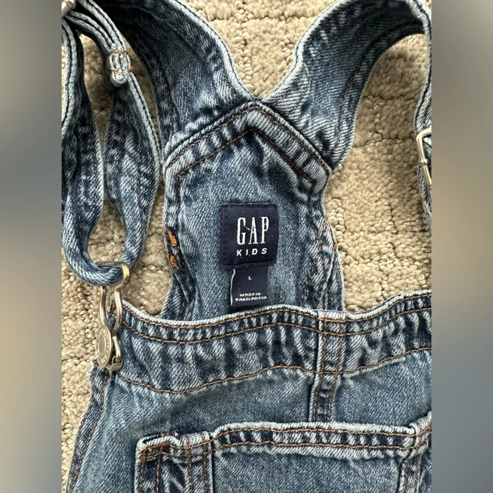 Gap kids distressed overalls, large